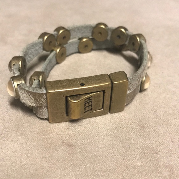 Hey hide and pearl bracelet - Picture 2 of 3